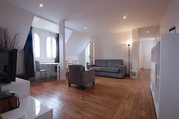 Apartment Bridgestreet Champs Elysees Paris