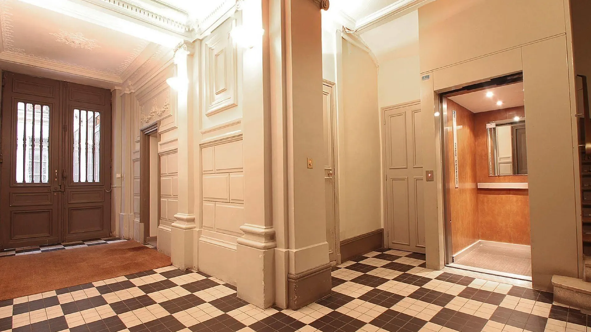 Bridgestreet Champs Elysees Apartamento